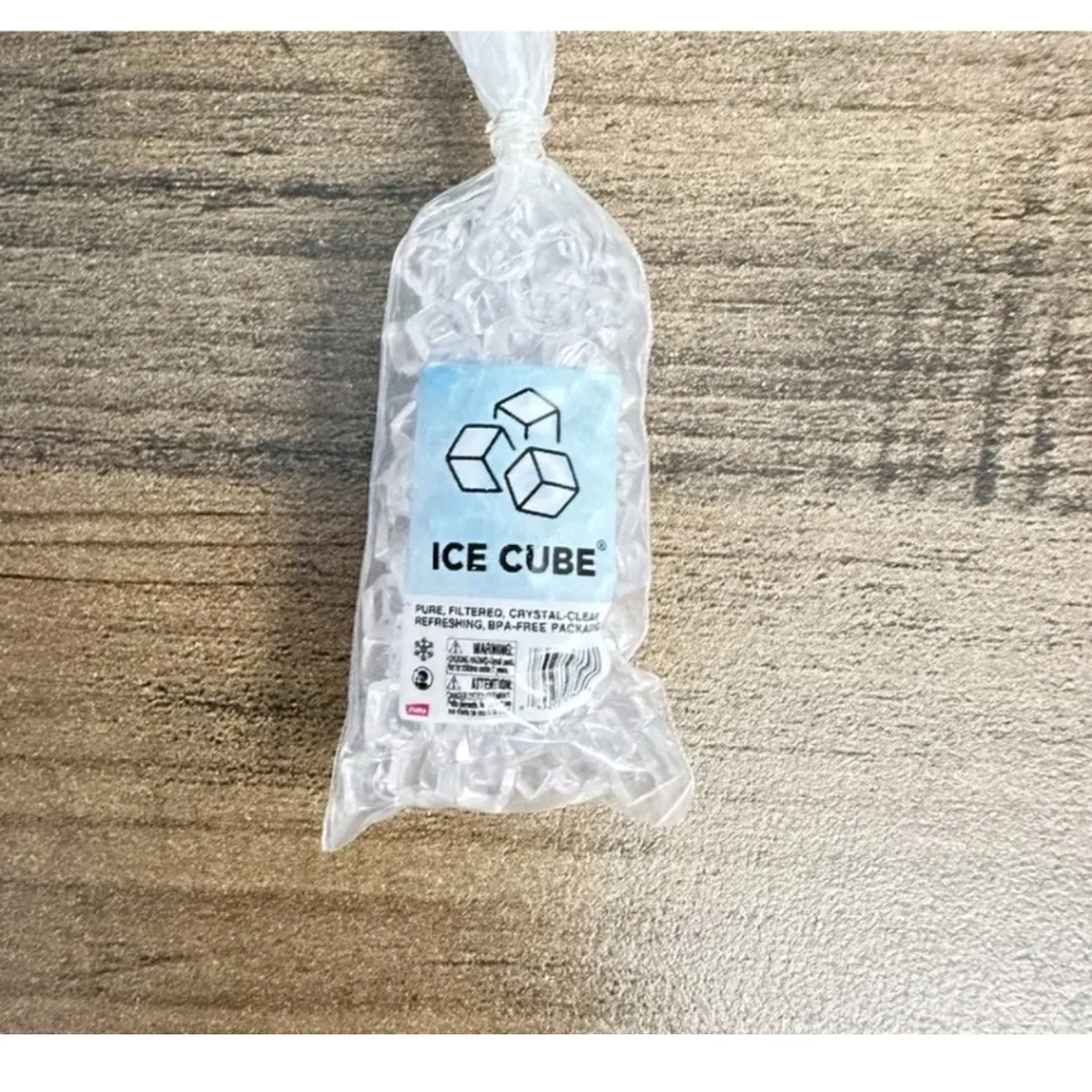 Zuru Mini Brands Fill The Fridge Ice